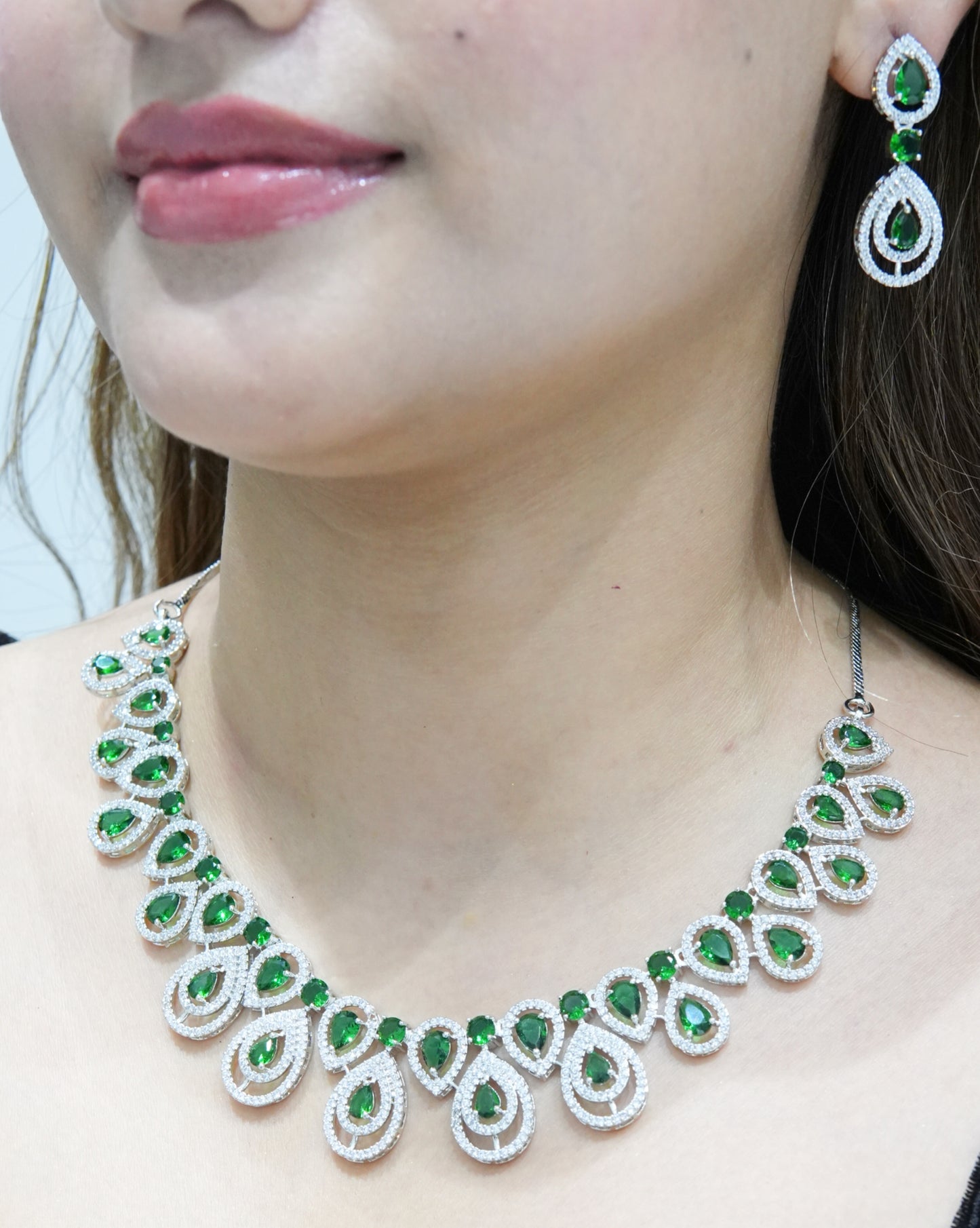 Noor Luxe American Diamond Set