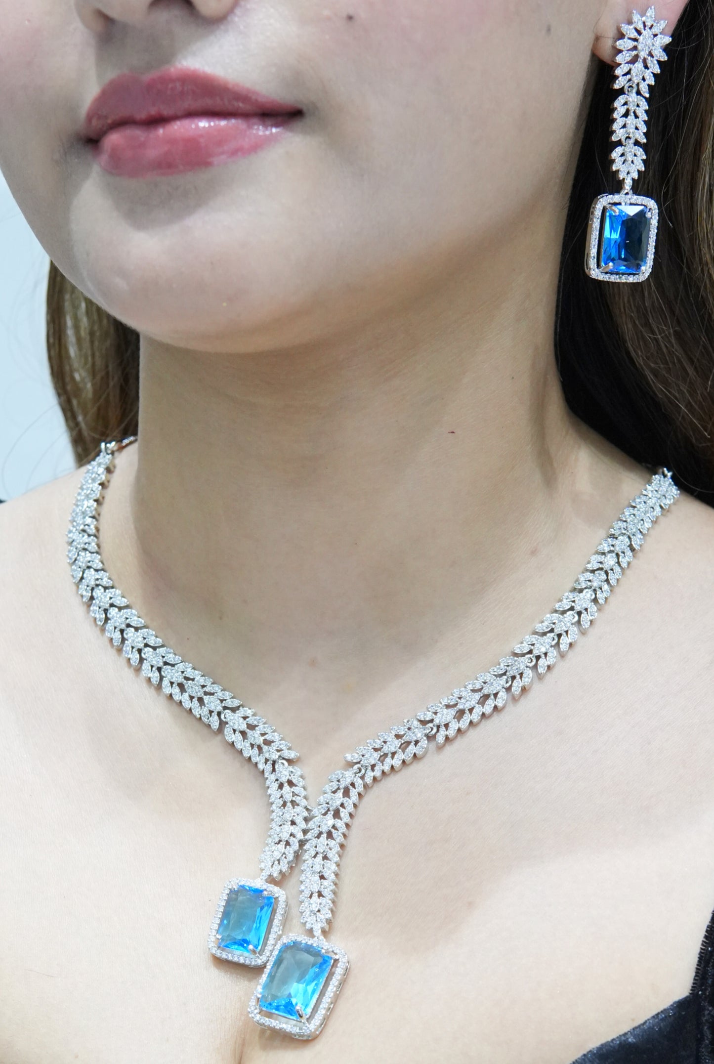 Elina Duo Necklace