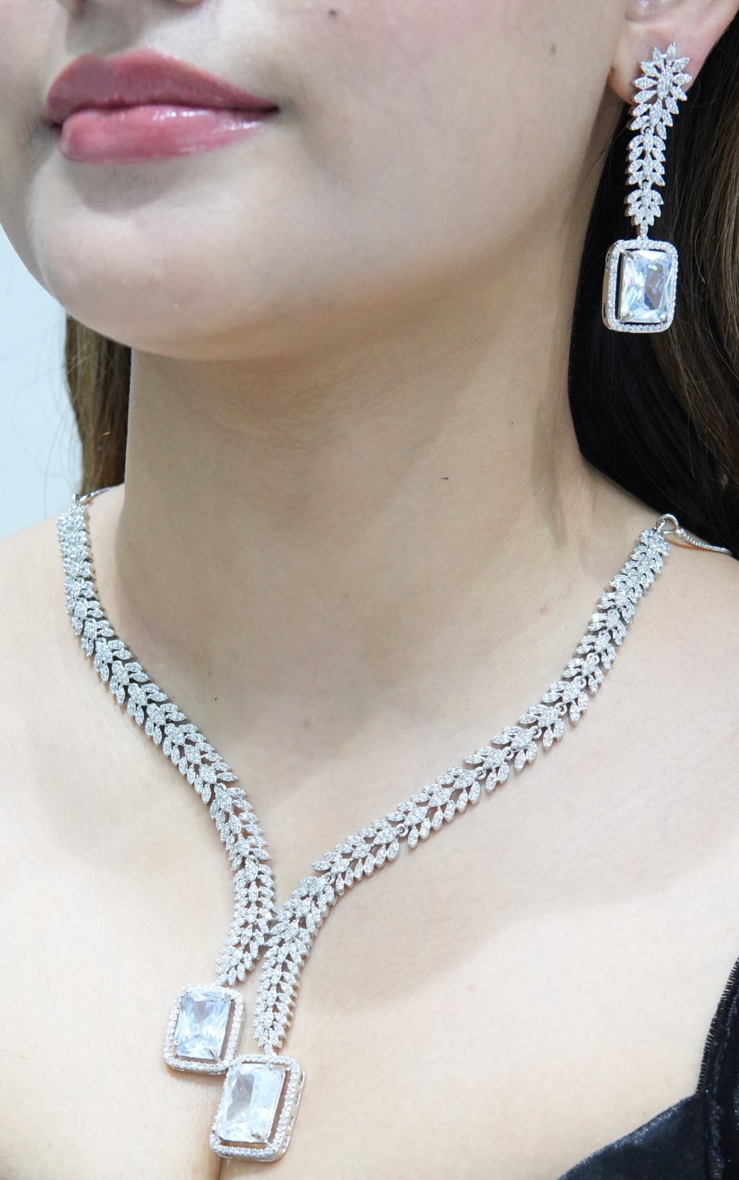 Elina Duo Necklace