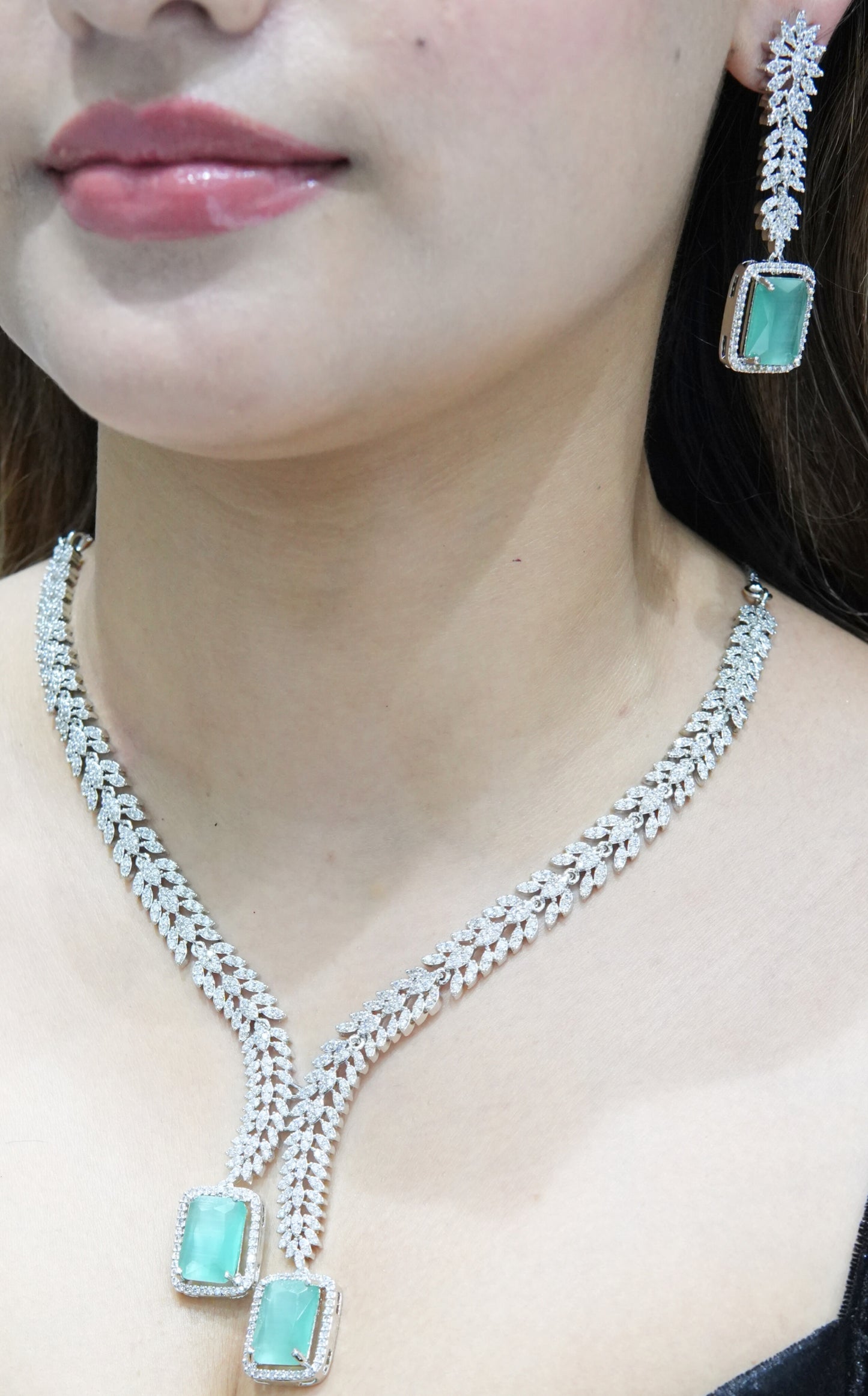 Elina Duo Necklace
