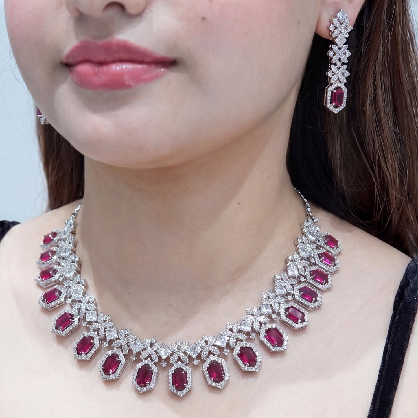 Alia Necklace