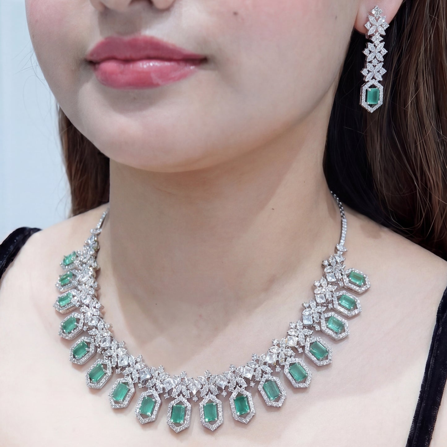 Alia Necklace