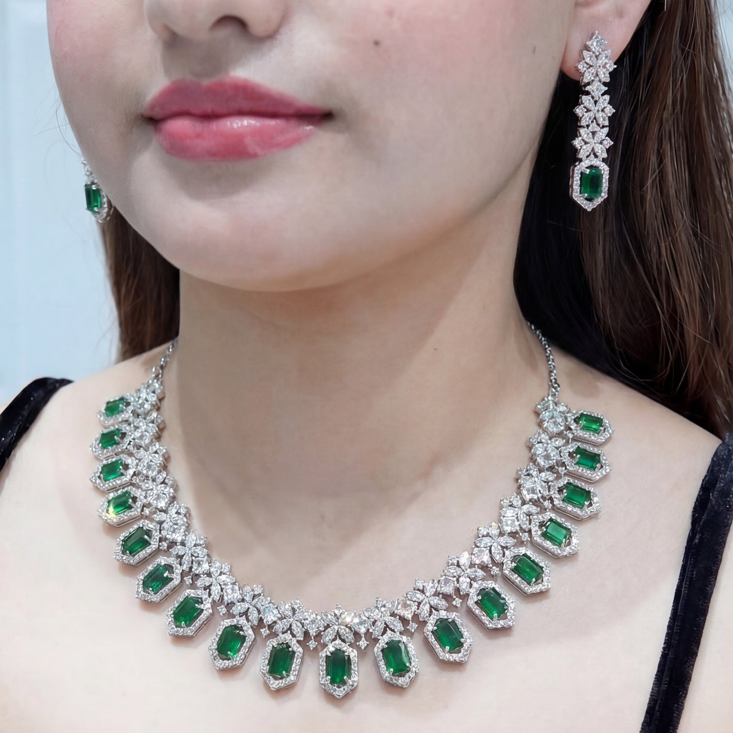 Alia Necklace