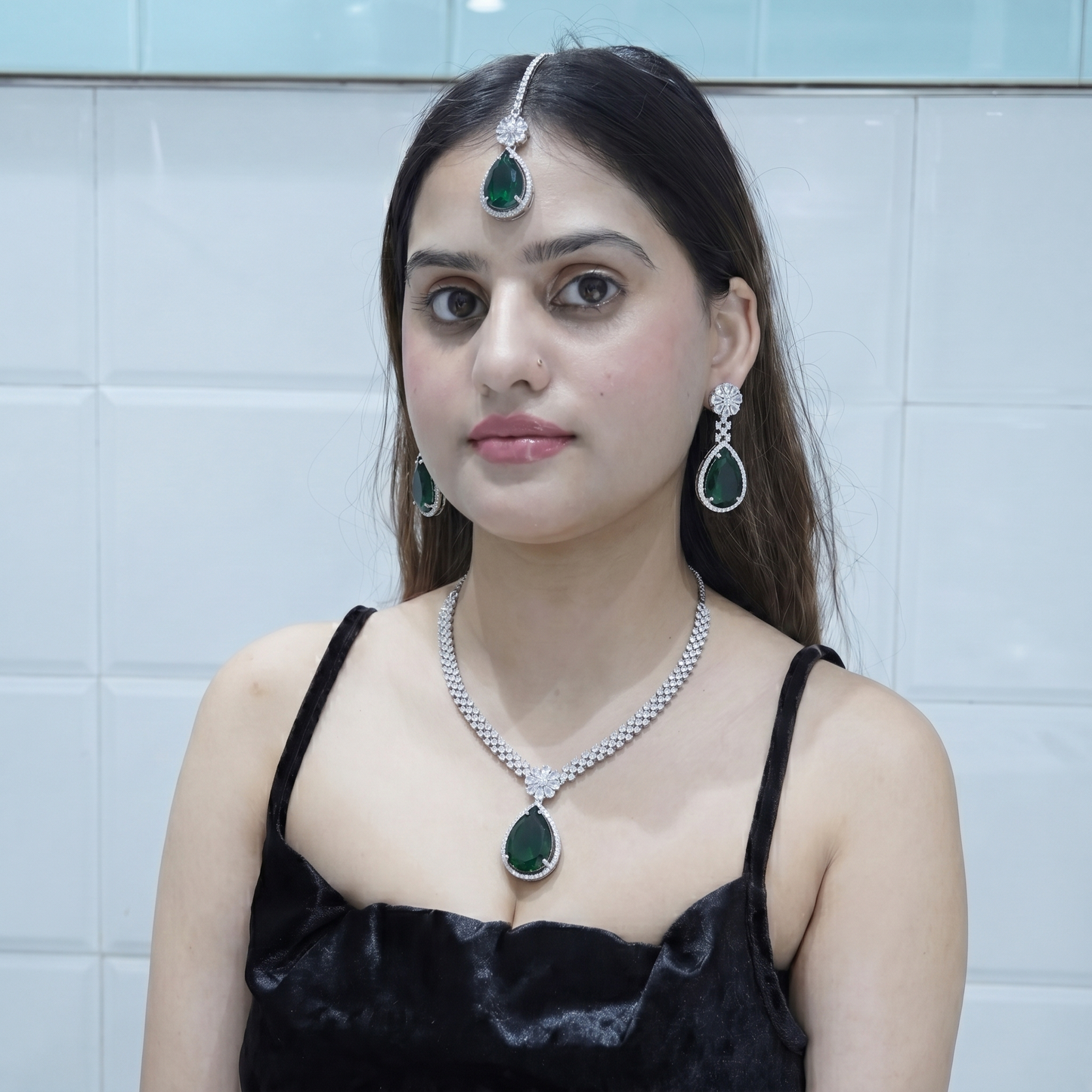 Ishika Necklace