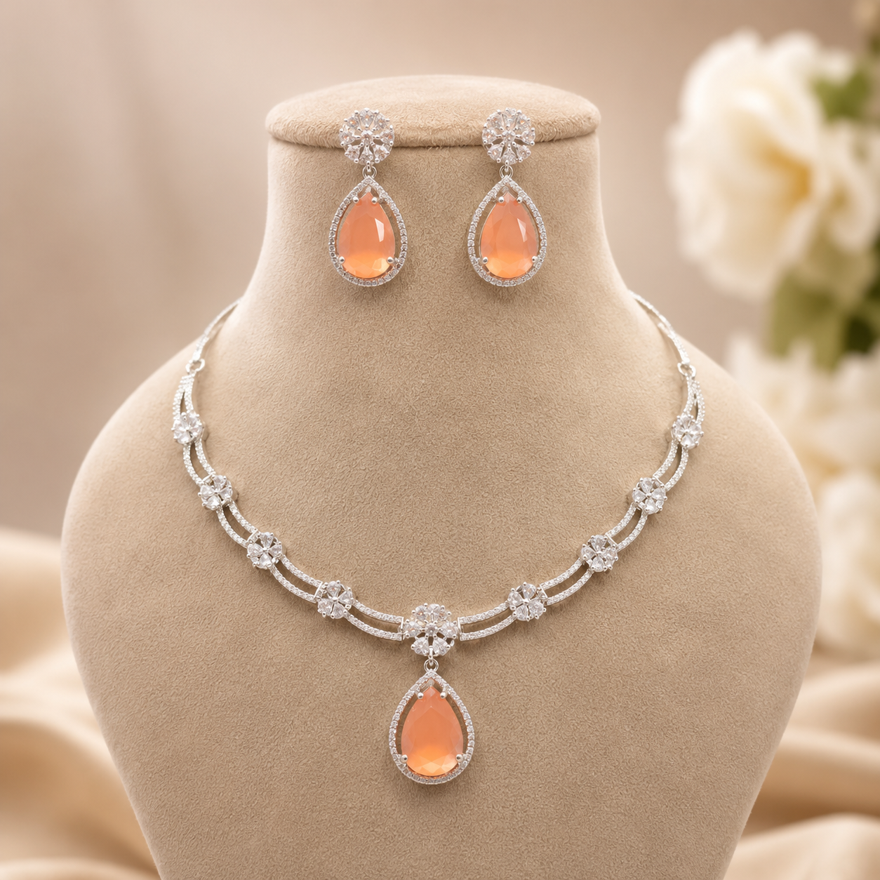 Mahira Tear Drop Necklace