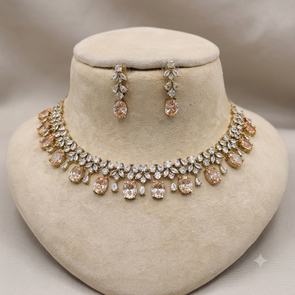 Miraya Starcut Victorian Mehendi Starcut Necklace