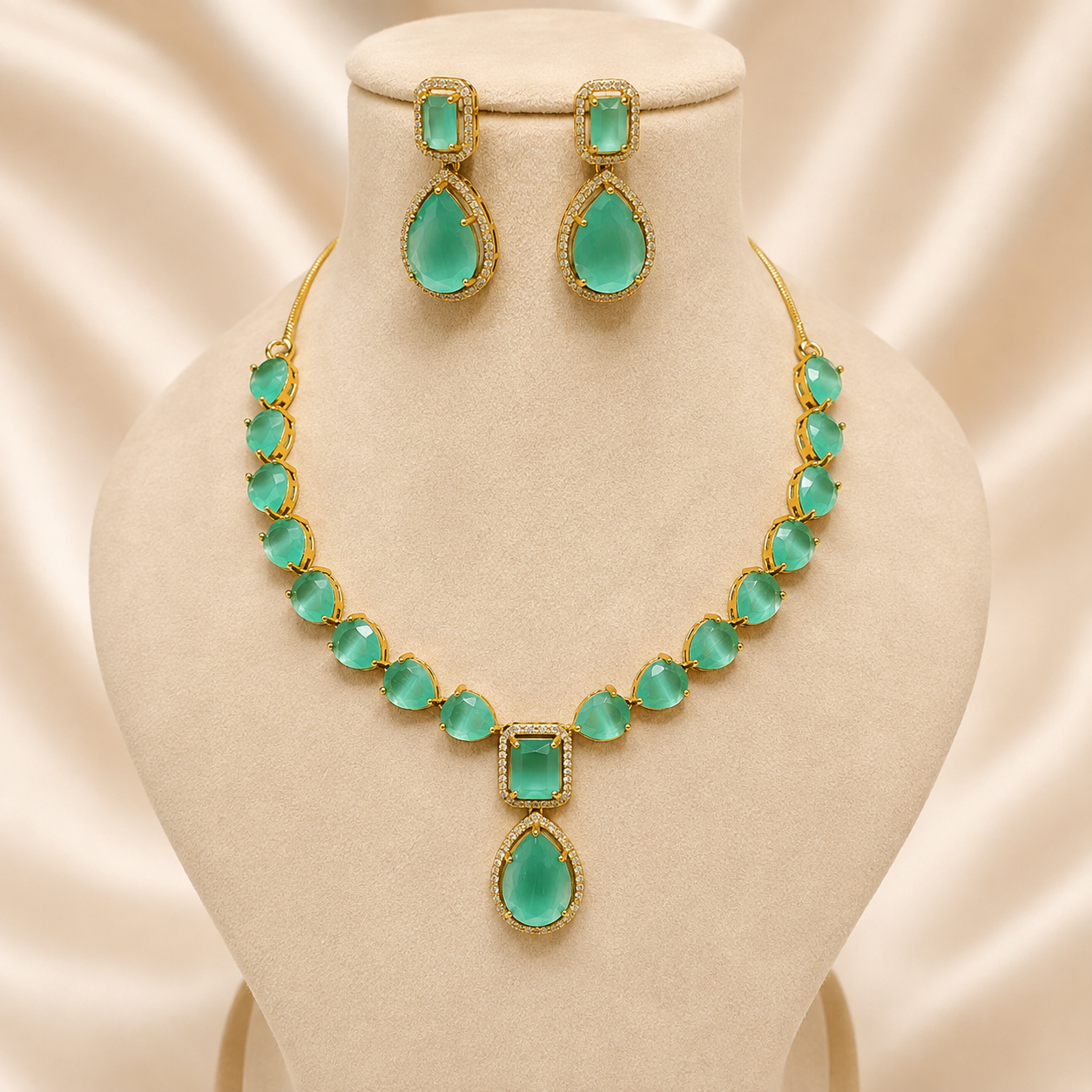 Zoya Victorian-Mehendi Necklace