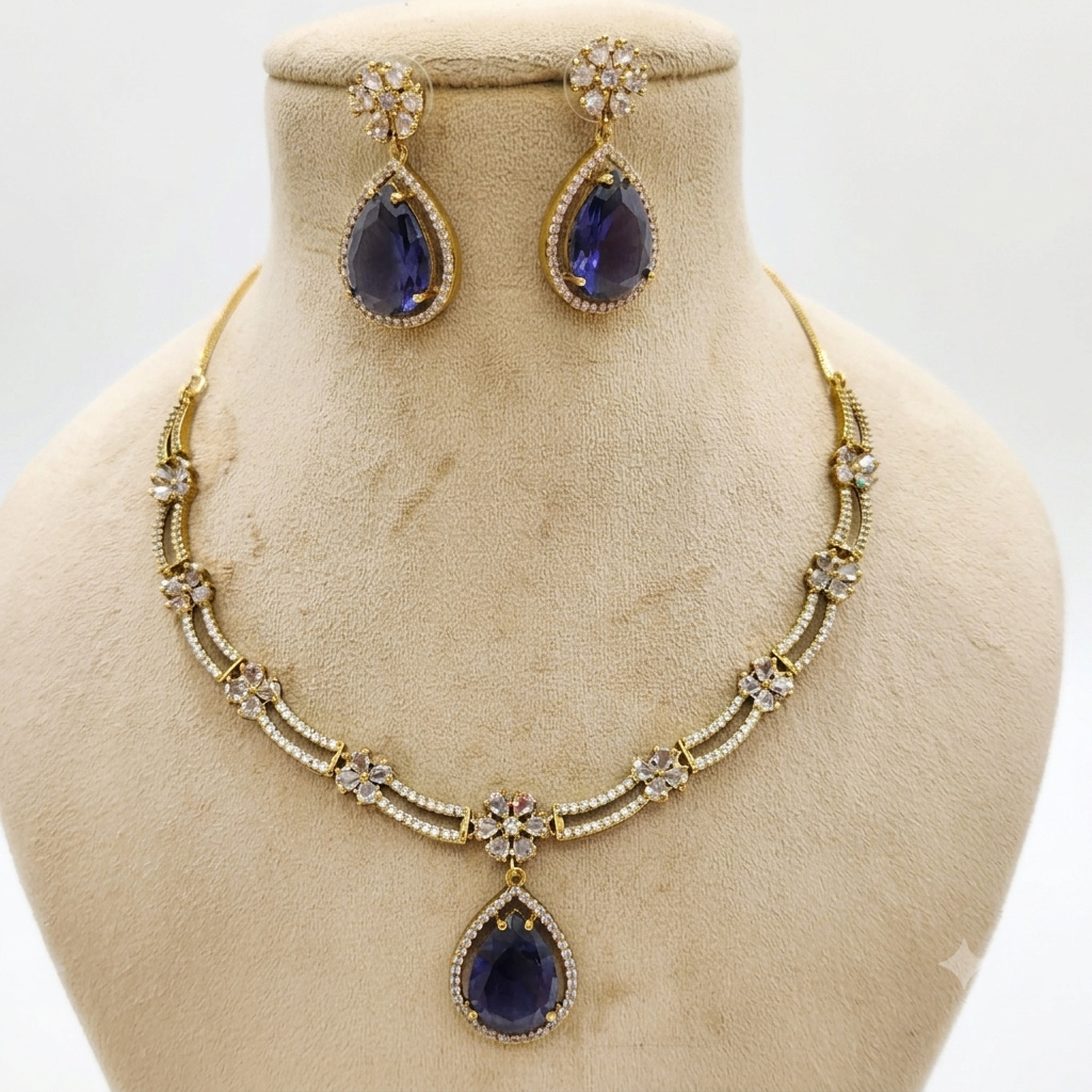 Mahira Victorian Mehendi Drop Necklace